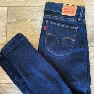 Levi’s 711 skinny jeans